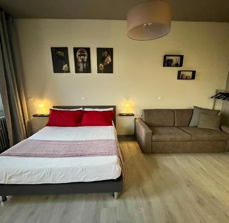 Sleep & Fly Bergamo Centro Apartment Екстериор снимка